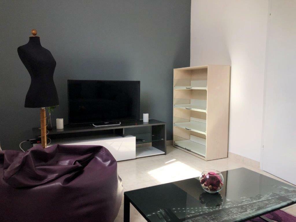 Anejo Apartment Belgrad Exteriör bild